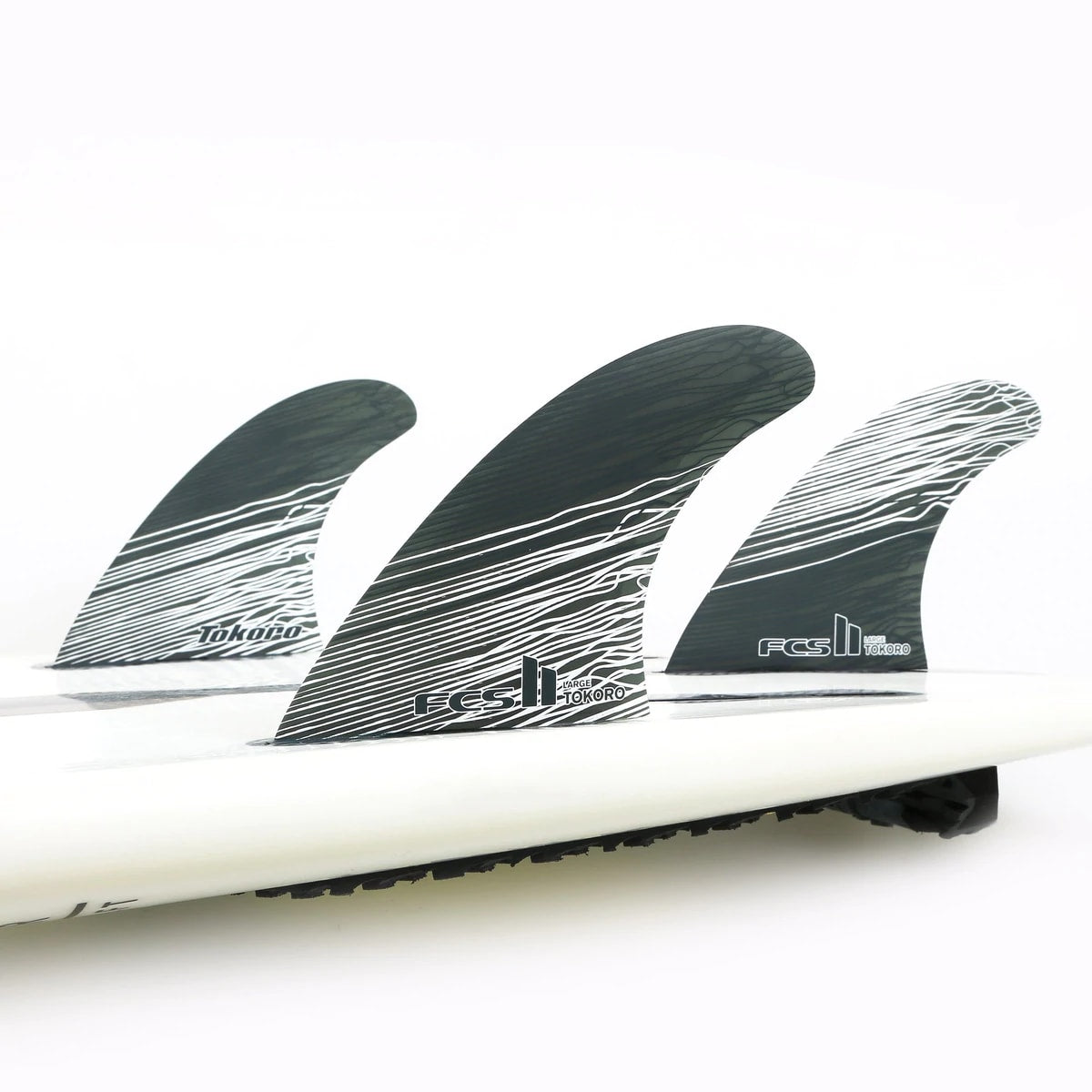 Quilla FCS II Shaper Tokoro PC Tri Fin Talla M